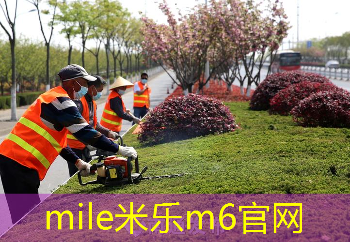 室内健身操锻炼背部肌肉